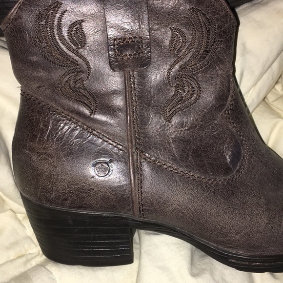 Born booties women’s size 9 - 40.5 - Picture 2 of 6